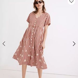 madewell daisy embroidered button front midi dress